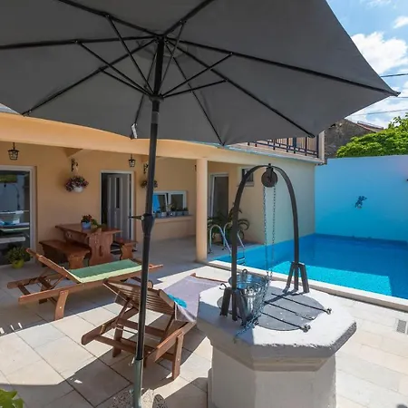 Villa Odiseja Tribalj (Primorsko-Goranska)