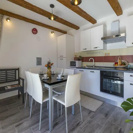 Odiseja Villa Tribalj (Primorsko-Goranska)