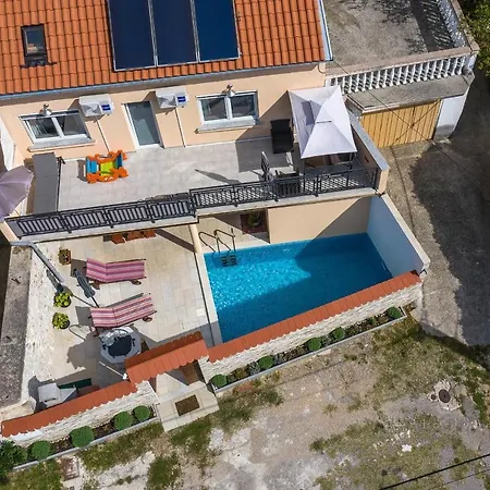 Villa Odiseja Tribalj (Primorsko-Goranska)
