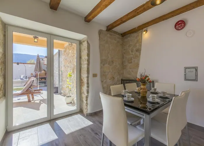 Odiseja Villa Tribalj (Primorsko-Goranska)